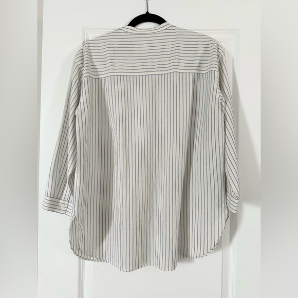Uniqlo Linen Blend Band Collar Striped 3/4-Sleeve Shirt - Picture 2 of 3